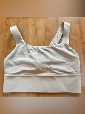 Athleta Warrior longline twist line bra size small